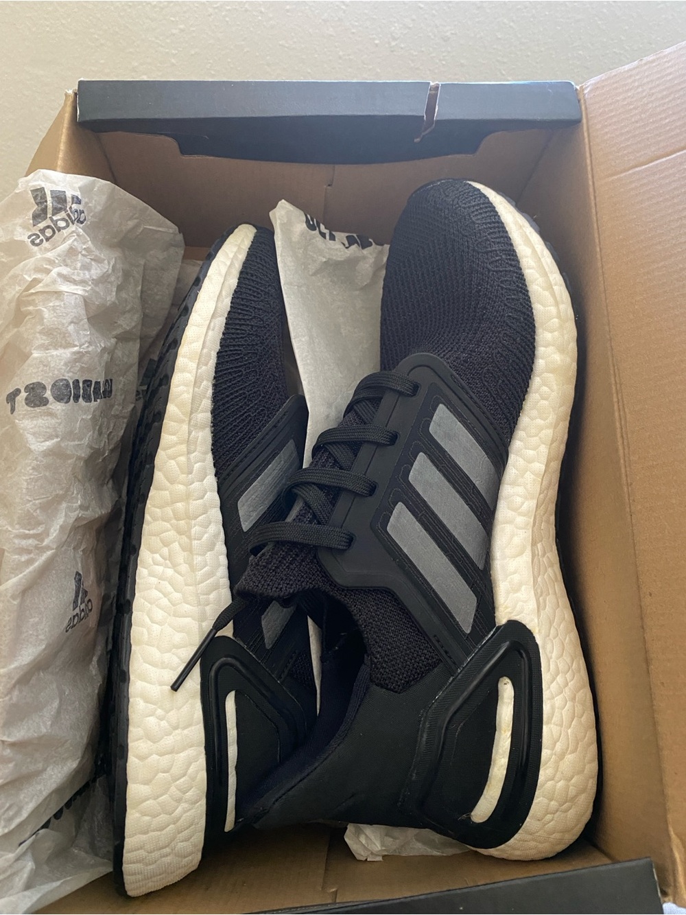 Adidas ulrtaboost Men’s Black/White Running Shoes